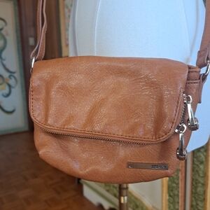 Kenneth Cole Reaction Tan Leatherette Crossbody
